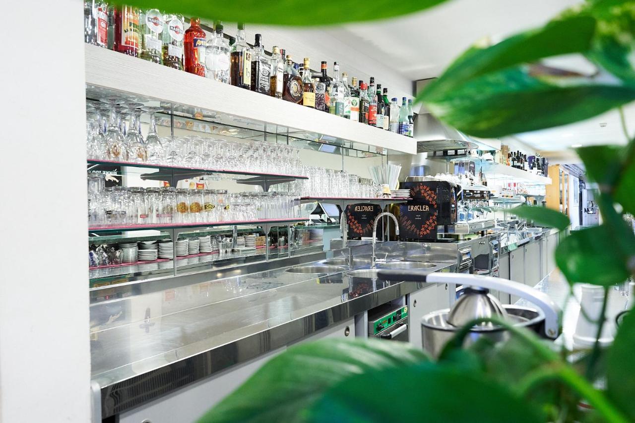 ホテル La Casa Del Pellegrino Manoppello エクステリア 写真