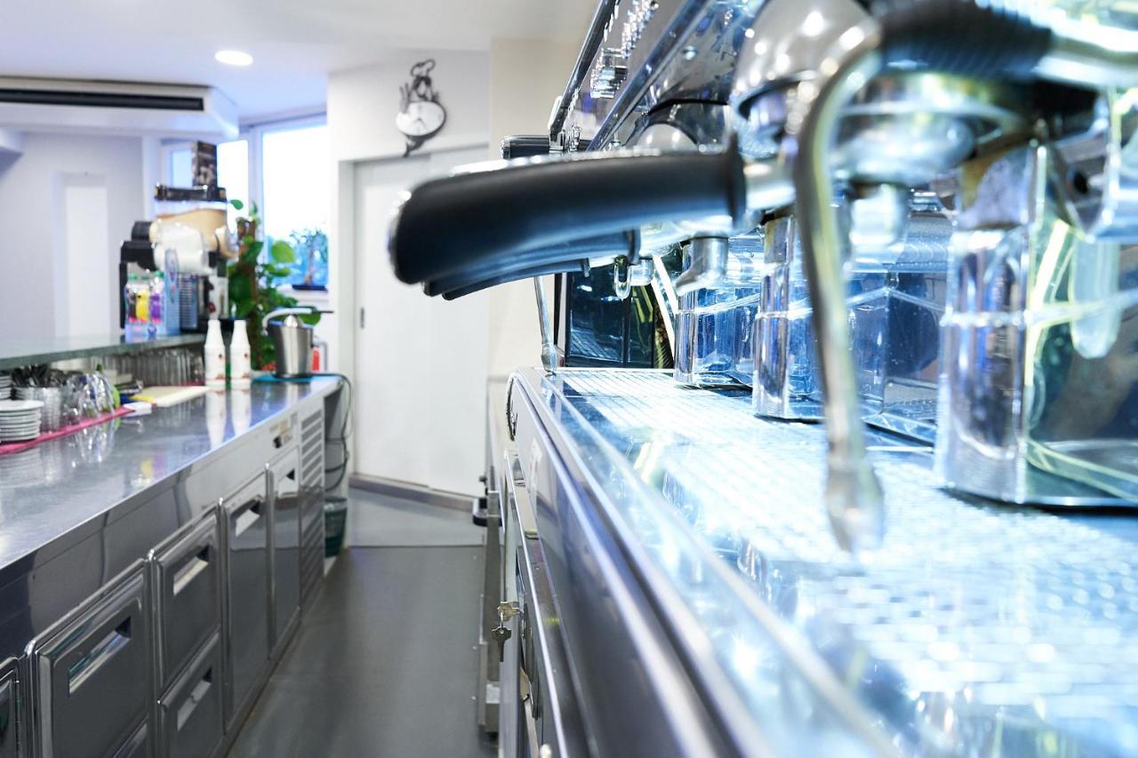ホテル La Casa Del Pellegrino Manoppello エクステリア 写真